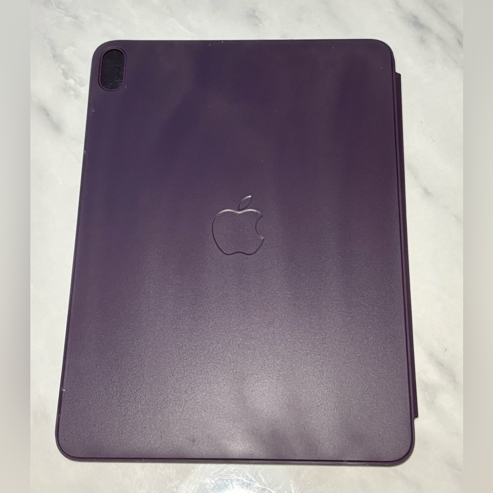 Apple IPad Air 5th Gen Folio Case